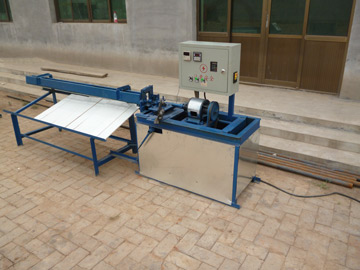 自動勾花網(wǎng)機(jī)